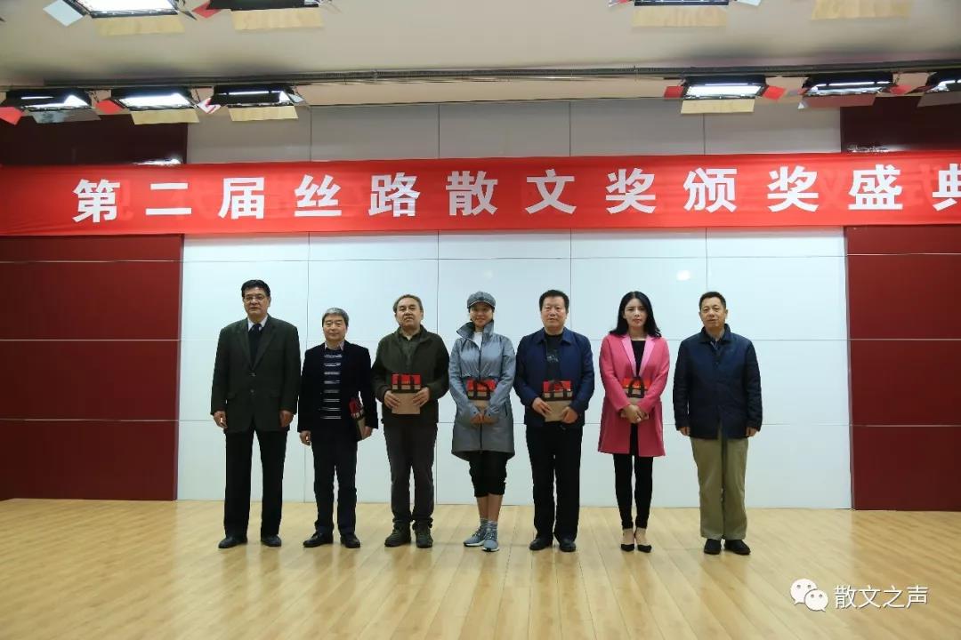 ����ȫ���³���Ф��������Ϊ�����Ʒ����߰佱